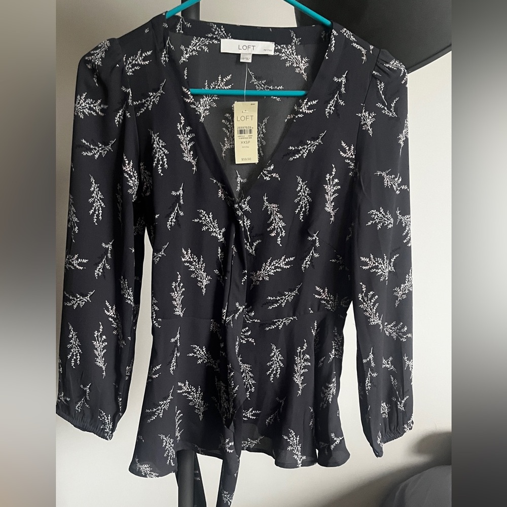 Loft Floral Peplum Tie Waist Top Petite xxs  {Reasonable offers welcome}